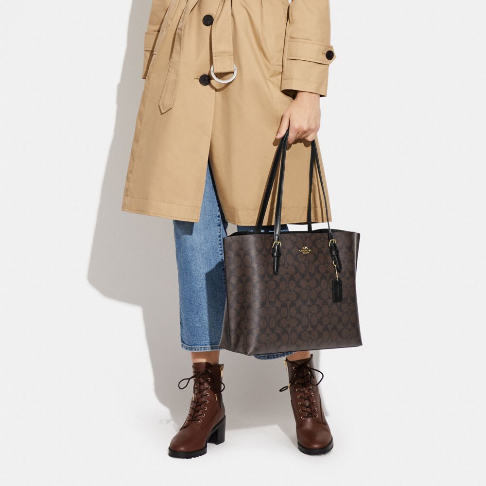 公式】COACH – コーチ | モリー トート シグネチャー キャンバス