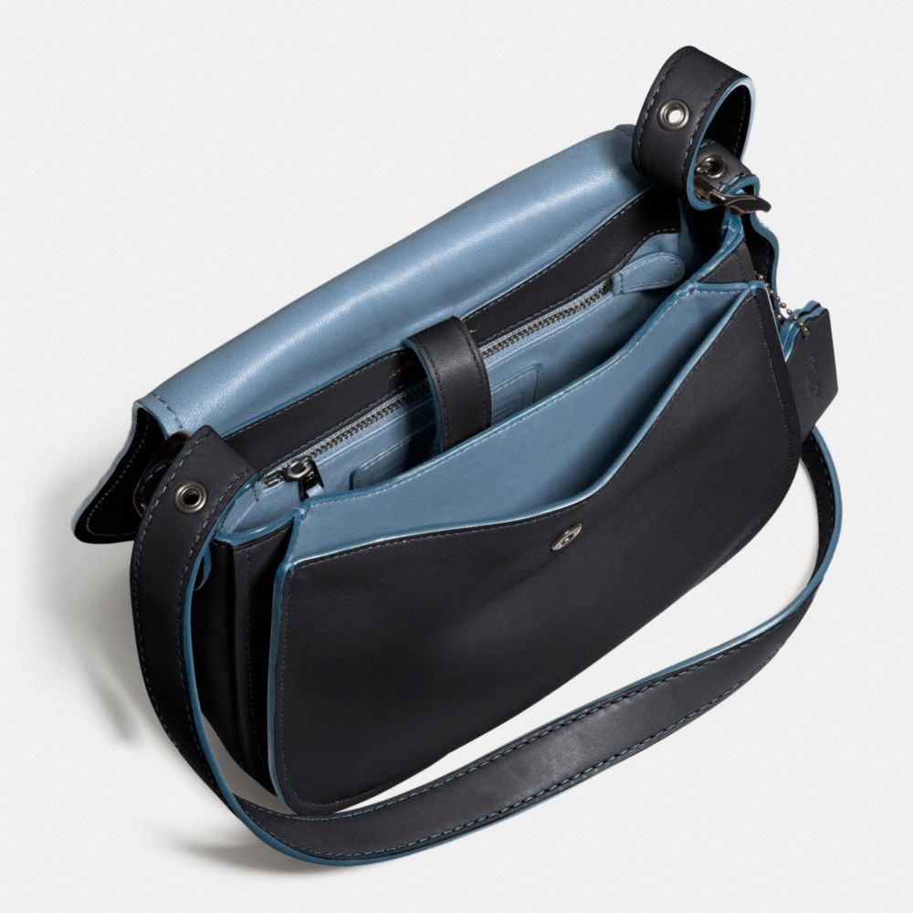 Saddle 23