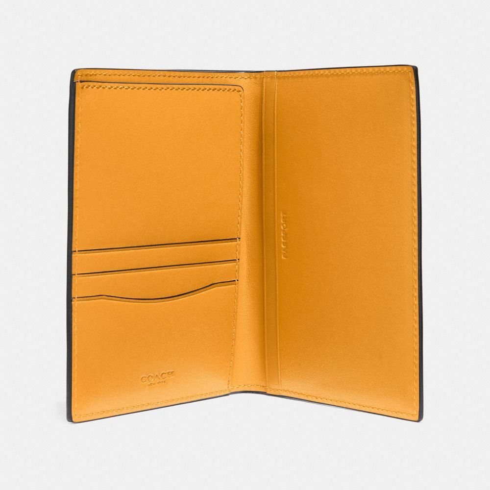 Top 50+ imagen coach outlet passport holder