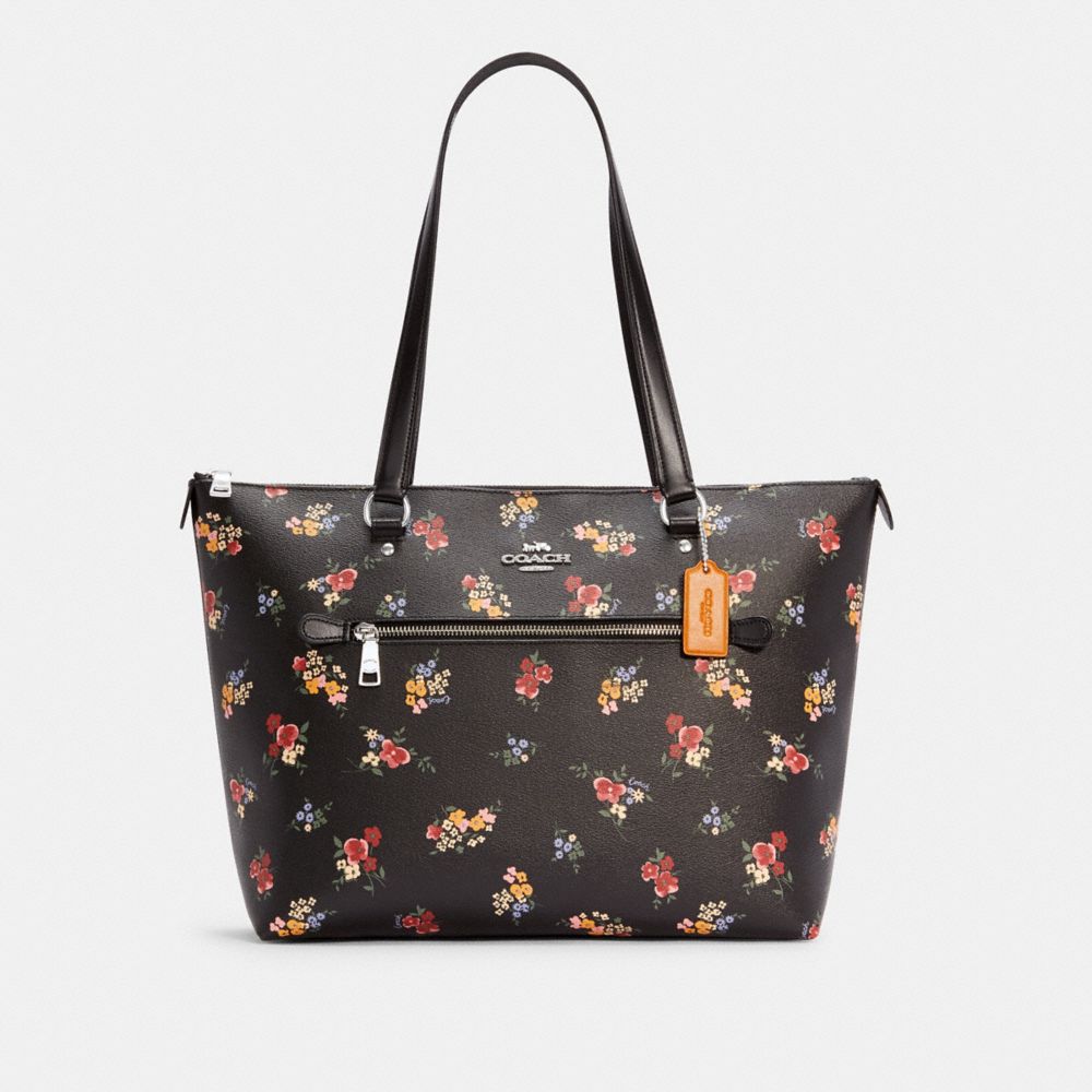 Gallery tote with rose bouquet print sale