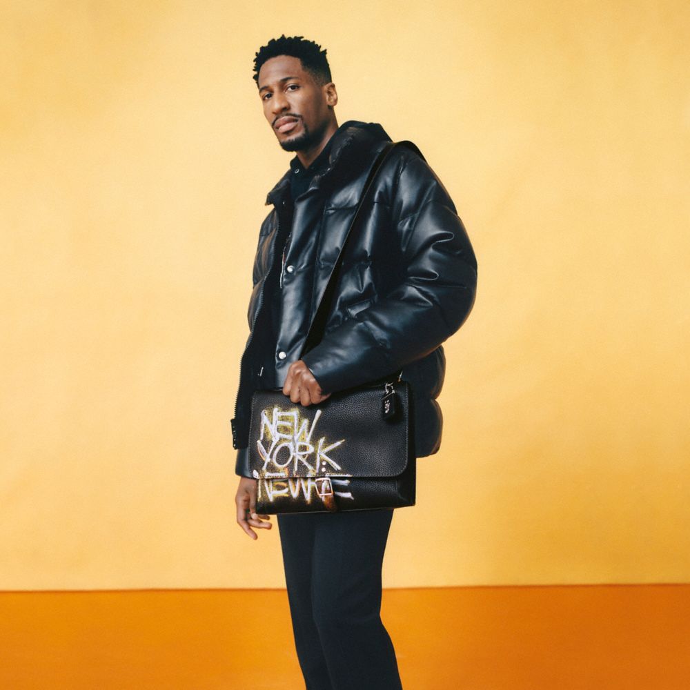 COACH X JEAN-MICHEL BASQUIAT ローグ メッセンジャー-