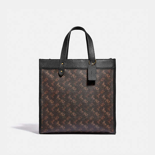 Field Tote With Horse And Carriage Print