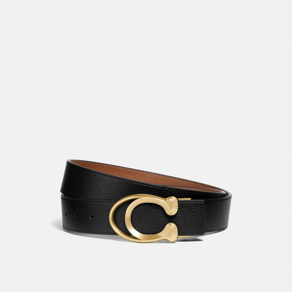 Styling my Coach signature buckle reversible belt-finally! It