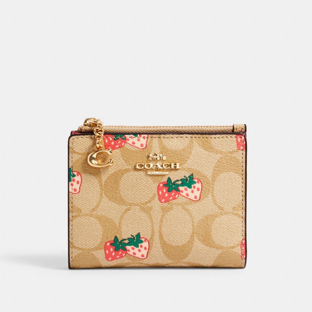 coach wallet strawberry