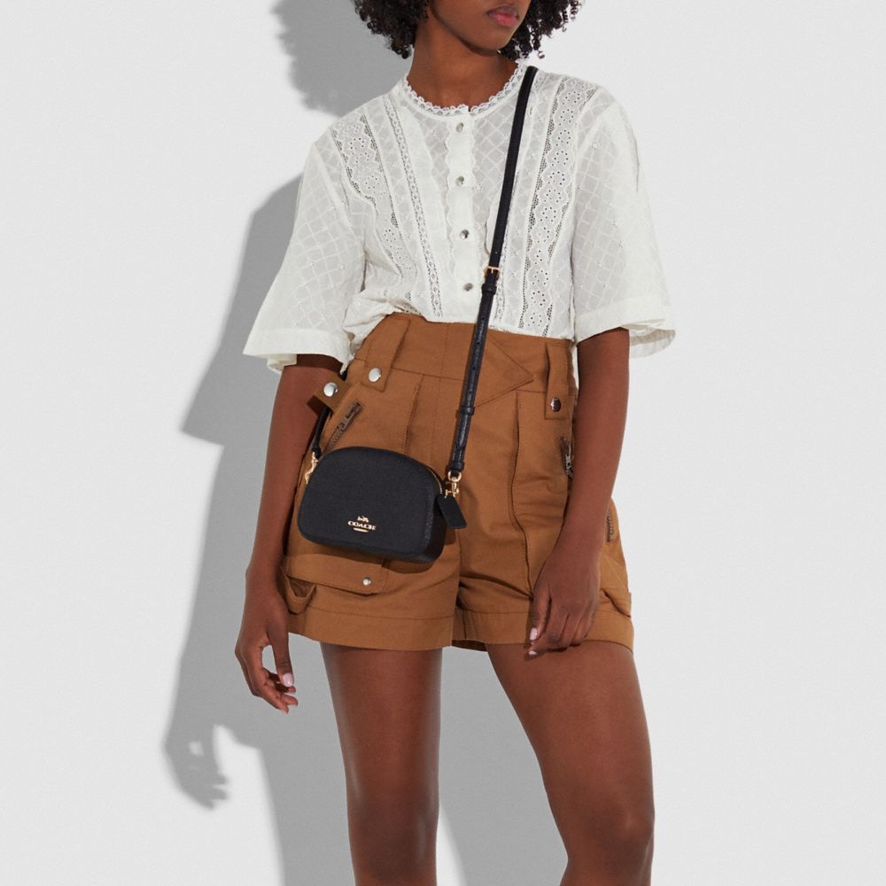 coach mini serena
