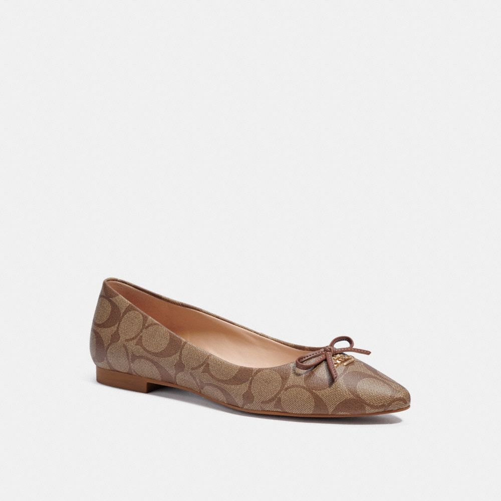 Introducir 35+ imagen coach outlet flats