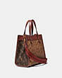 Field Tote 22 With Horse And Carriage Print