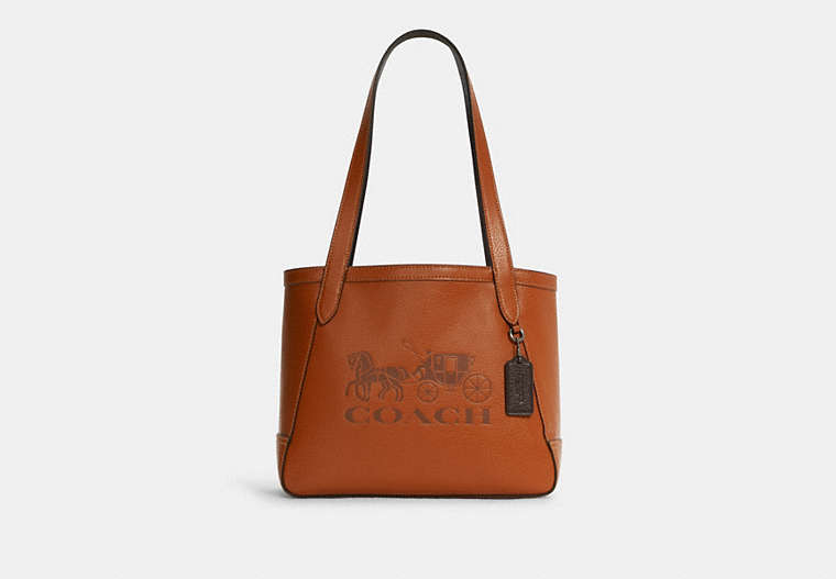 Tote 27 With Horse And Carriage