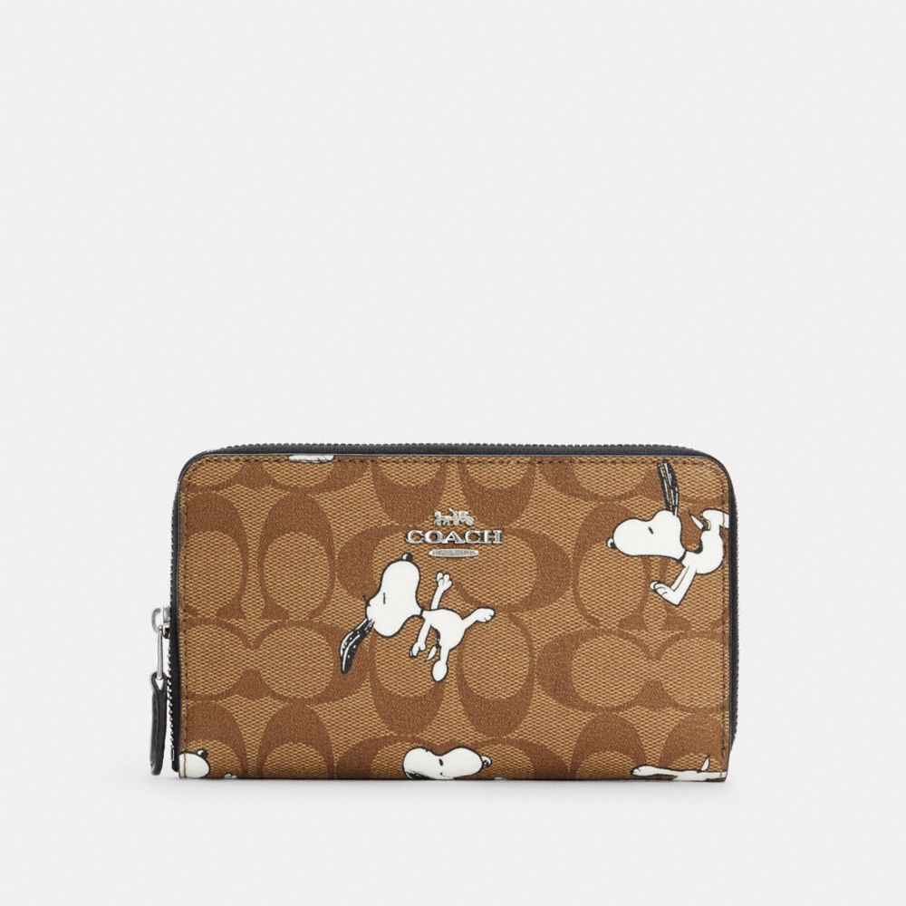 COACH® Outlet | Coach X Peanuts Medium Id Zip Wallet In Signature Canvas  With Snoopy Print