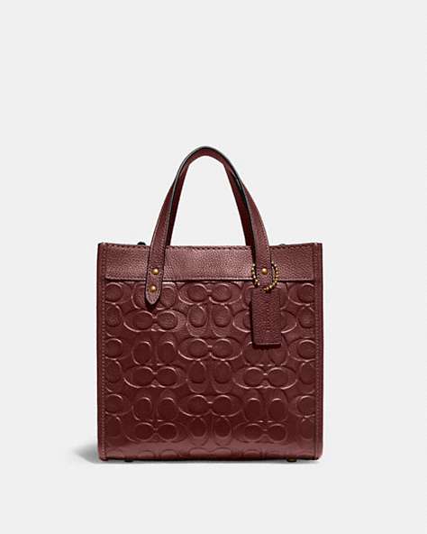 COACH®,FIELD TOTE 22 IN SIGNATURE LEATHER,Pebble Leather,Small,Brass/Wine,Front View