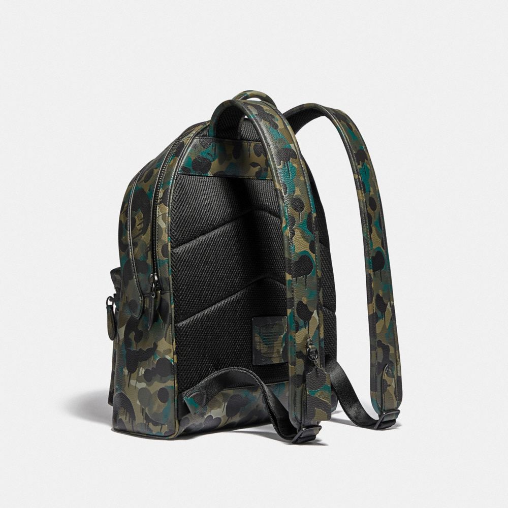 protestantiske Opmærksomhed Tilsvarende COACH®: Charter Backpack With Camo Print