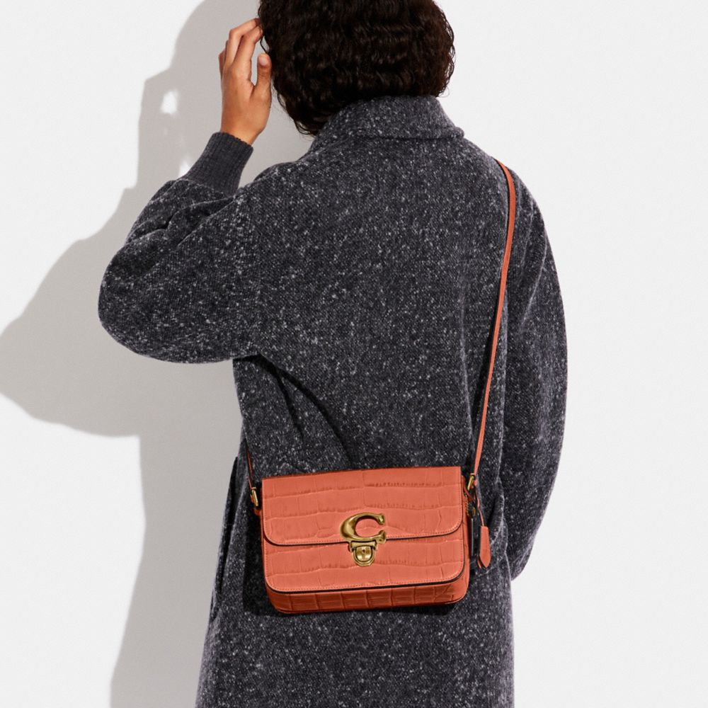 studio shoulder bag coach