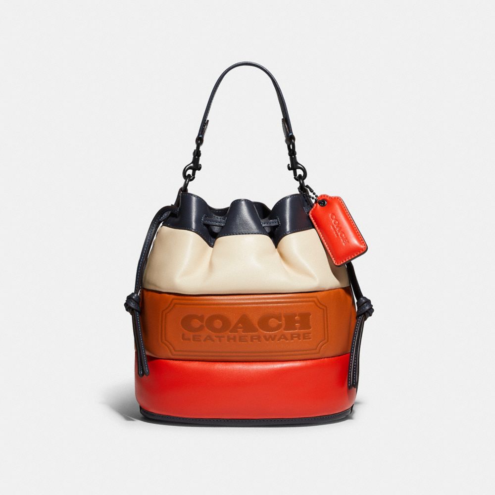 coach quilted badge field tote 22