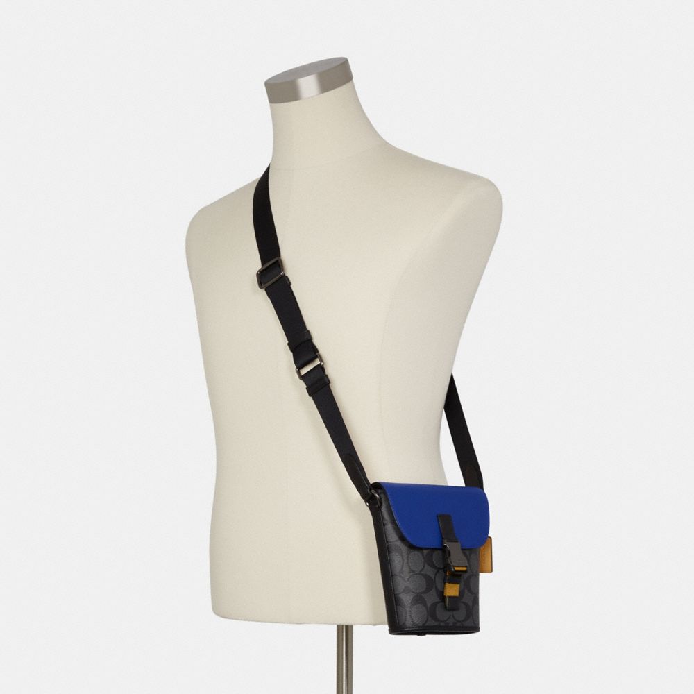 track small flap crossbody in colorblock