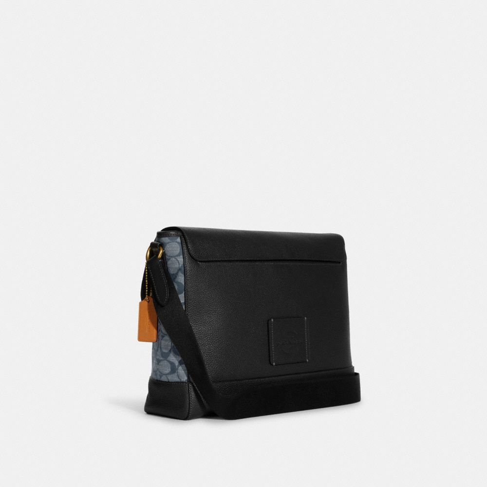 COACH OUTLET® | Hudson Messenger In Signature Chambray