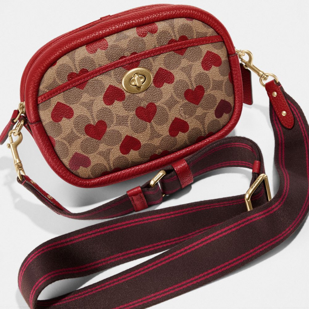 COACH SIGNATURE LOGO HEART PRINT CANVAS CAMERA CROSSBODY BAG 【お取り寄せ】 【お