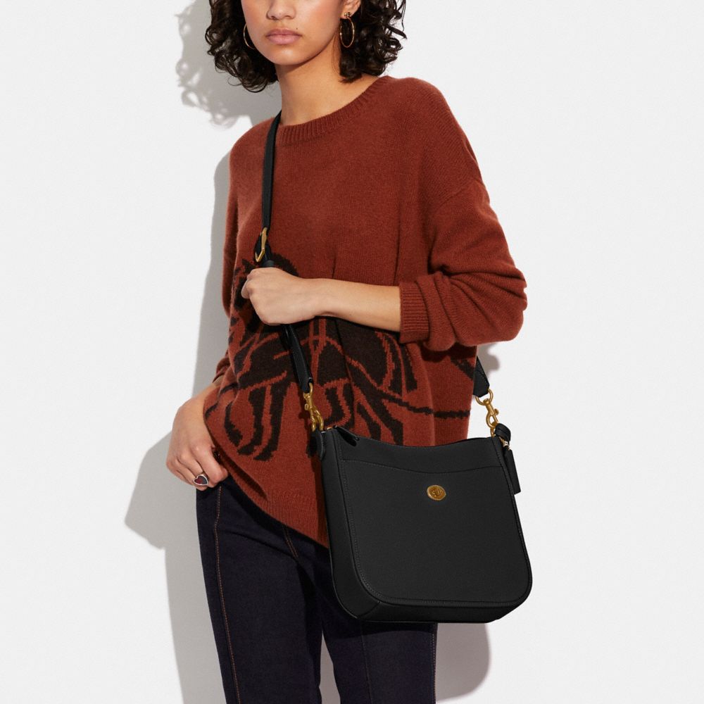 Introducir 62+ imagen coach chaise crossbody bag