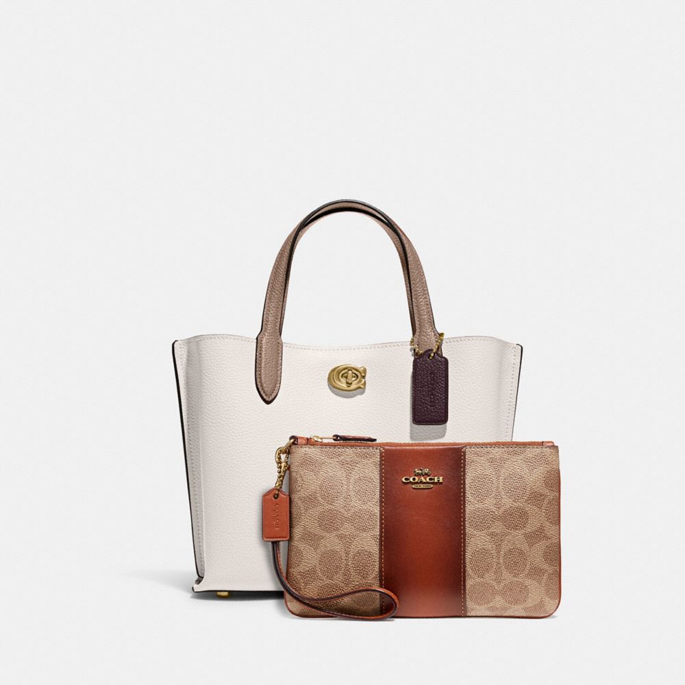 coach wristlets for women