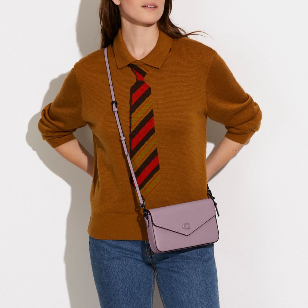 wyn crossbody