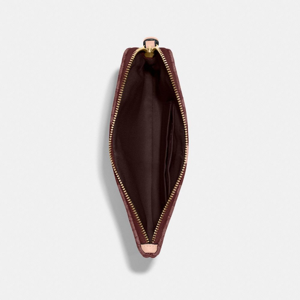 Grand wristlet à zip en coin Dempsey en jacquard signature avec rayure et écusson Coach