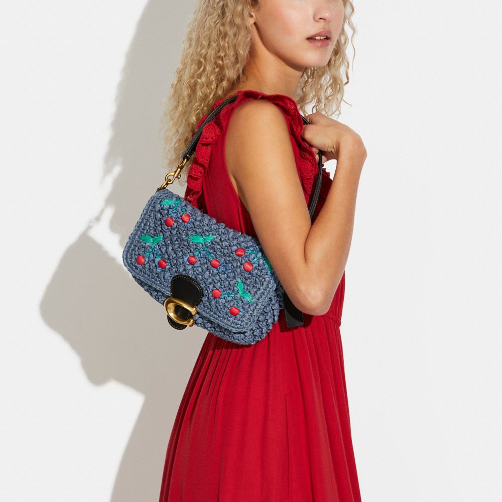 Introducir 42+ imagen coach tabby cherry embroidered