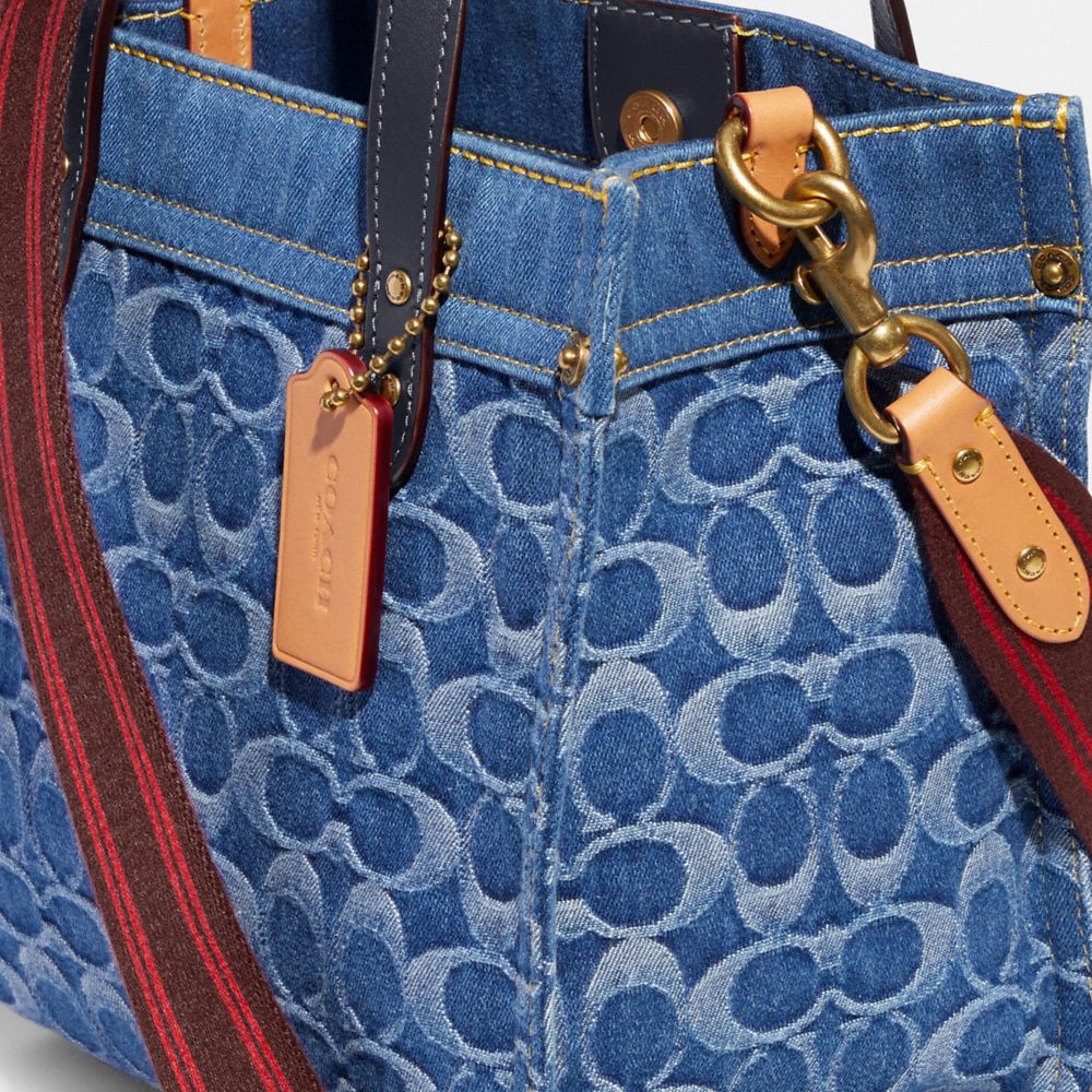 Coach denim tote bag munimoro.gob.pe