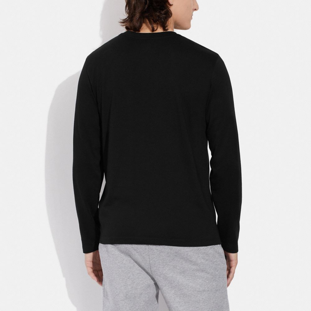 COACH®,Essential Long Sleeve T-Shirt In Organic Cotton,Organic Cotton,T Shirt,Logo,Word Embellishment,Casual,Black,Scale View