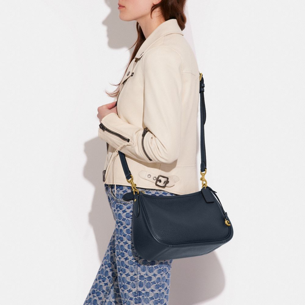 coach cary crossbody