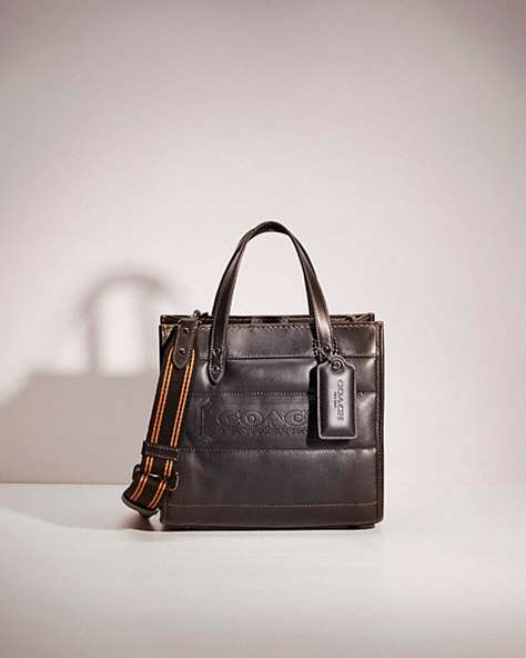 COACH®,RESTORED FIELD TOTE 22 WITH QUILTING AND COACH BADGE,Smooth Leather,Pewter/Black,Front View