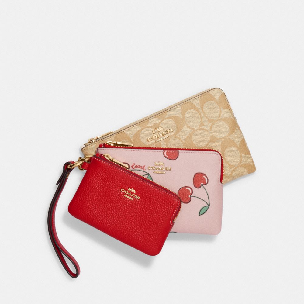 Clearance Wallets & Wristlets | COACH® Outlet