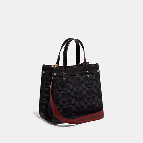 公式】COACH – コーチ | フィールド トート 22・シグネチャー デニム 公式】COACH – コーチ | フィールド トート 22・シグネチャー デニム