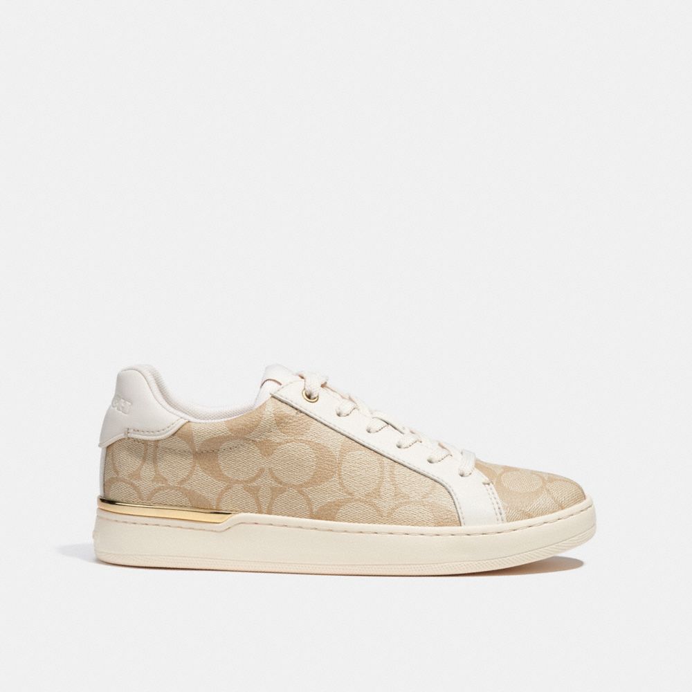 COACH®,Clip Low Top Sneaker In Signature Canvas,,Angle View