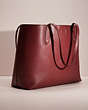 Upcrafted Central Tote 39