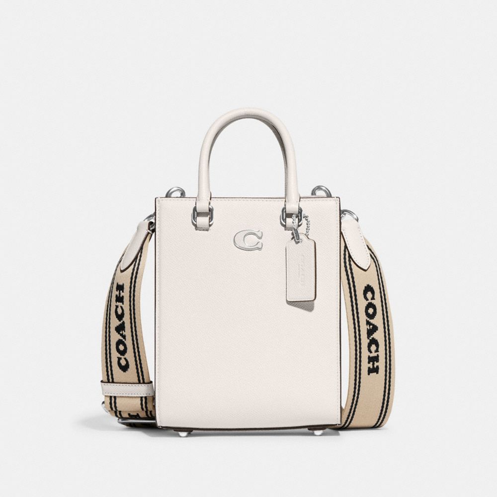 Coach Tote 16 With Signature Canvas Interior