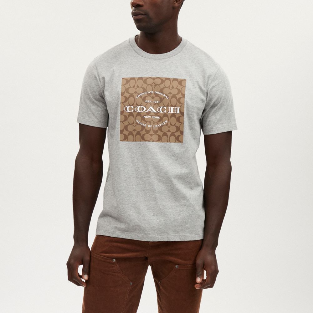 COACH®,Signature Square T-Shirt In Organic Cotton,Organic Cotton,T Shirt,Color Block,Logo,Word Embellishment,Casual,,Scale View