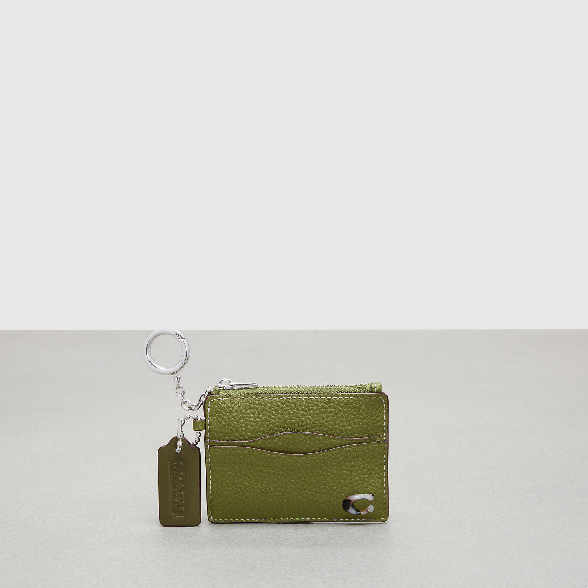 Coach Outlet Wavy Zip Card Case With Keyring In Green