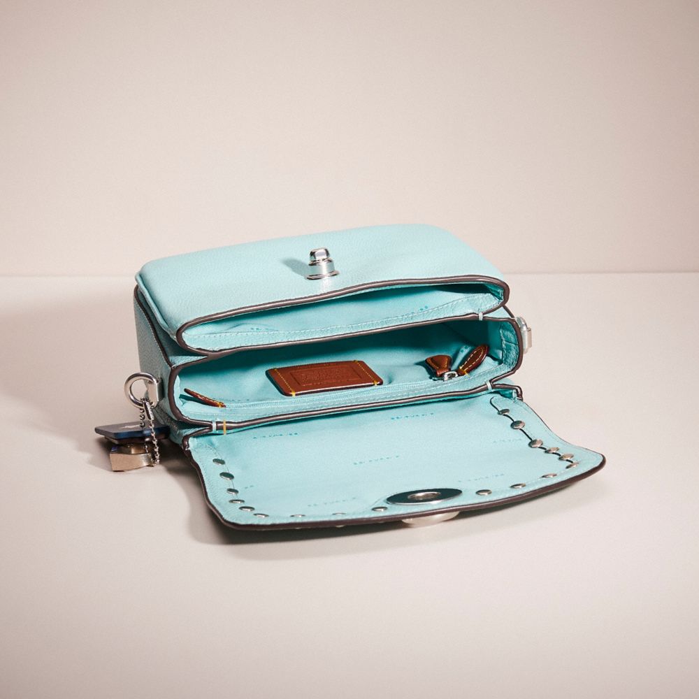 COACH Cassie Crossbody 19 in Blue