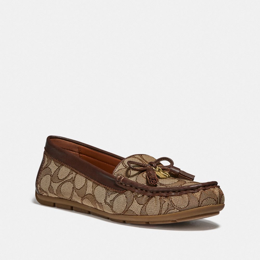 Introducir 99+ imagen coach moira loafer